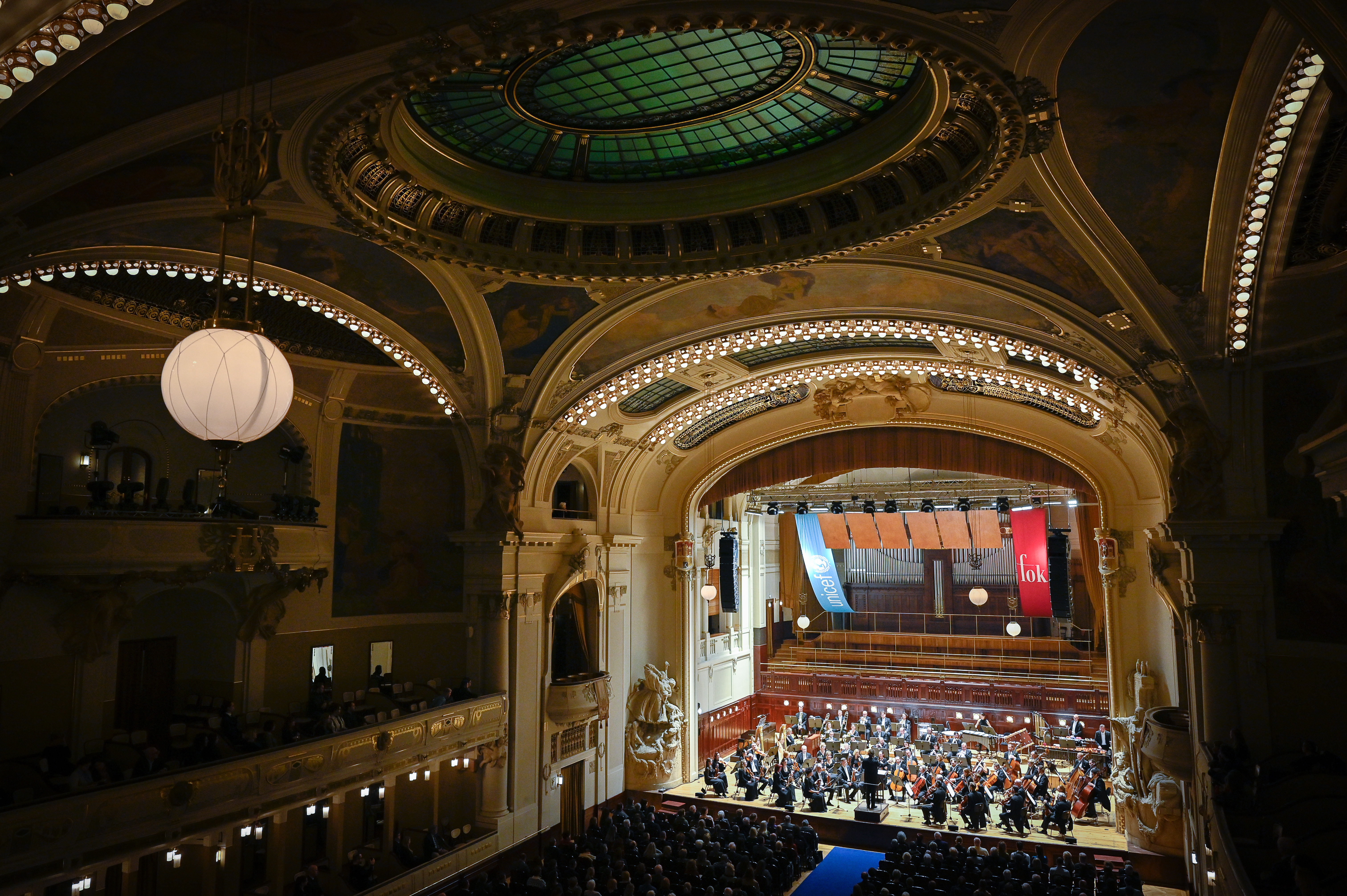 Christmas Oratorio for UNICEF